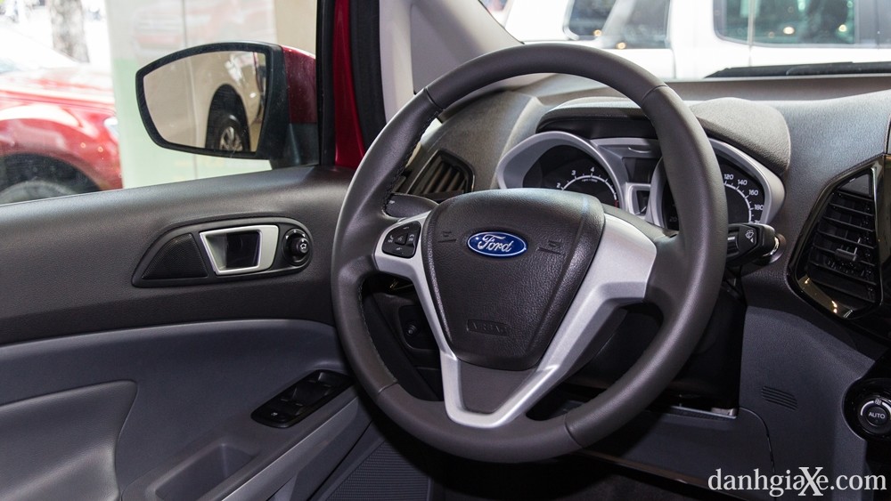 Đánh giá xe Ford EcoSport 2016