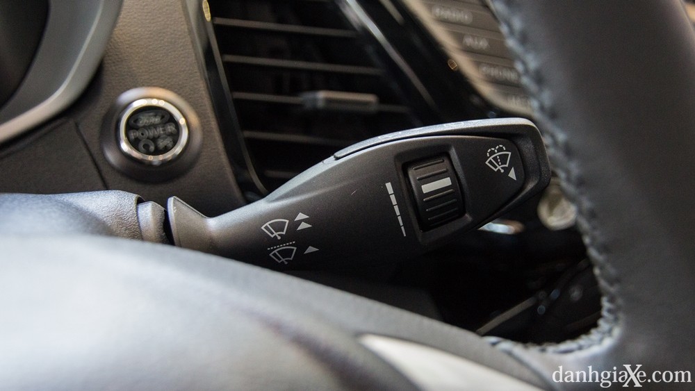 Đánh giá xe Ford EcoSport 2016