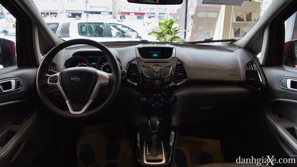 Đánh giá xe Ford EcoSport 2016: Mẫu xe gia đình lý tưởng