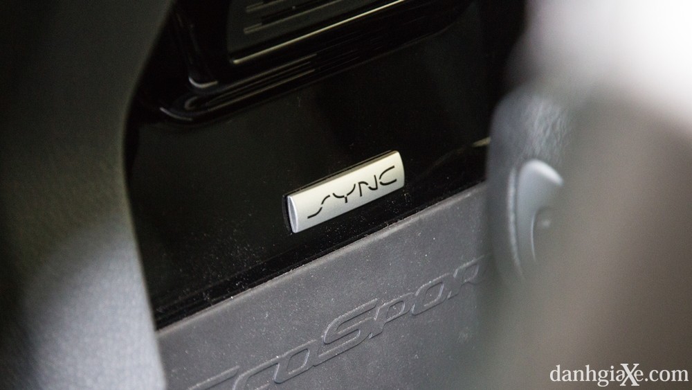 Đánh giá xe Ford EcoSport 2016 