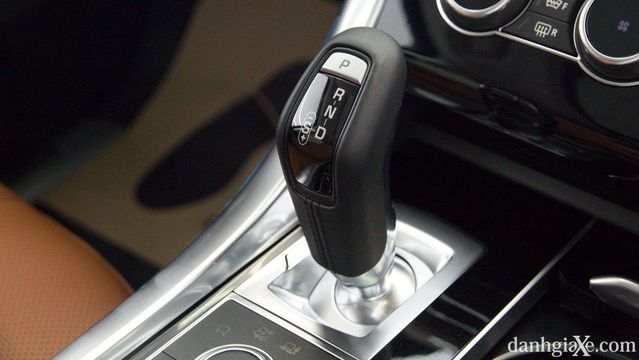 Đánh giá xe Land Rover Range Rover Sport 2017