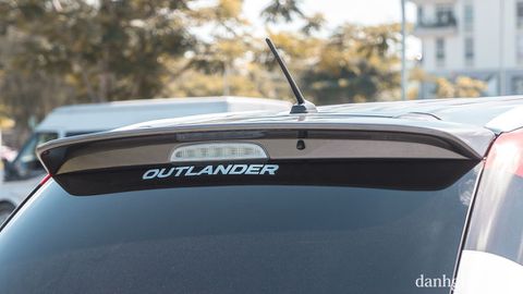 Đánh giá xe Mitsubishi Outlander 2017: Sự lựa chọn hoàn hảo cho quý ông Đánh giá xe Mitsubishi Outlander 2017: Sự lựa chọn hoàn hảo cho quý ông