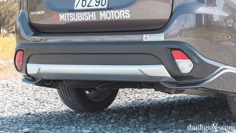 Đánh giá xe Mitsubishi Outlander 2017: Sự lựa chọn hoàn hảo cho quý ông Đánh giá xe Mitsubishi Outlander 2017: Sự lựa chọn hoàn hảo cho quý ông