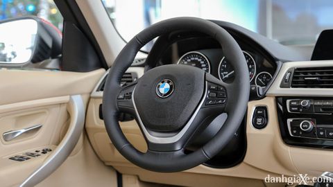 Đánh giá xe BMW 320i 2017: Mạnh mẽ, sắc sảo đầy