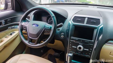 Đánh giá xe Ford Explorer 2017: Mạnh mẽ đậm “chất” Mỹ