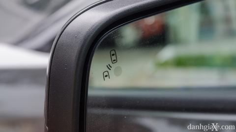 Đánh giá xe Ford Explorer 2017: Mạnh mẽ đậm “chất” Mỹ