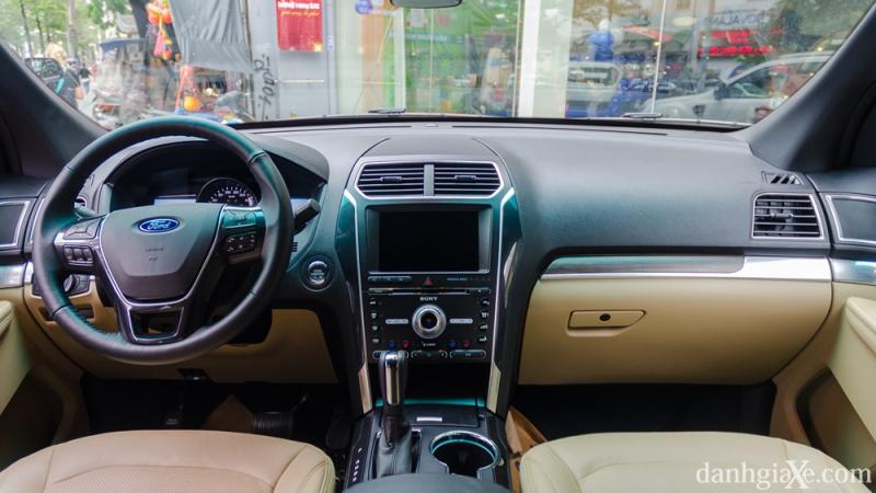 Đánh giá xe Ford Explorer 2017: Mạnh mẽ đậm “chất” Mỹ