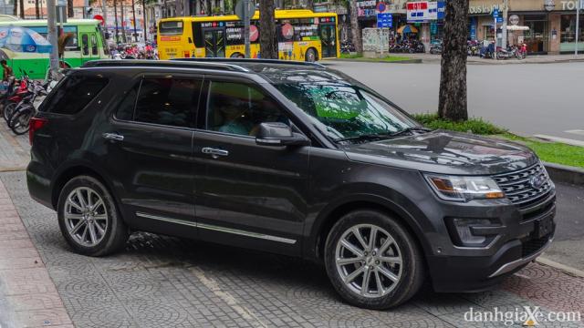 Đánh giá xe Ford Explorer 2017: Mạnh mẽ đậm “chất” Mỹ