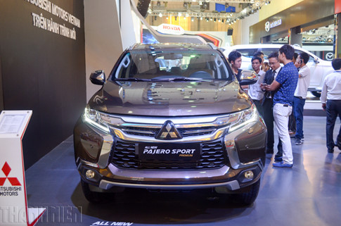 So sánh xe Toyota Fortuner 2017 và Mitsubishi Pajero Sport 2017: Chọn xe chất lượng hay hợp túi tiền? So sánh xe Toyota Fortuner 2017 và Mitsubishi Pajero Sport 2017: Chọn xe chất lượng hay hợp túi tiền?