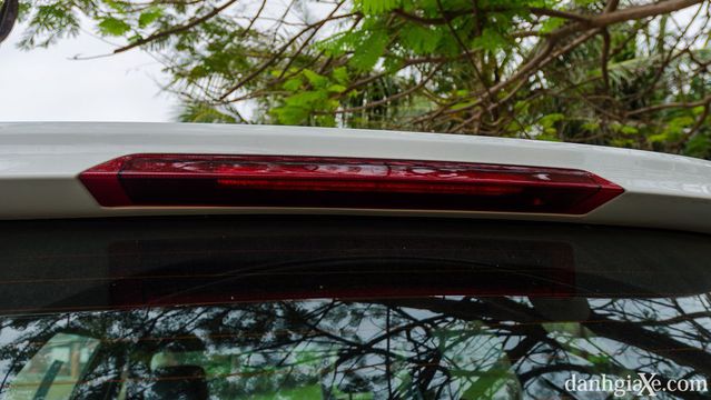 Đánh giá xe Ford Everest 2017: “Đắt xắt ra miếng” Đánh giá xe Ford Everest 2017