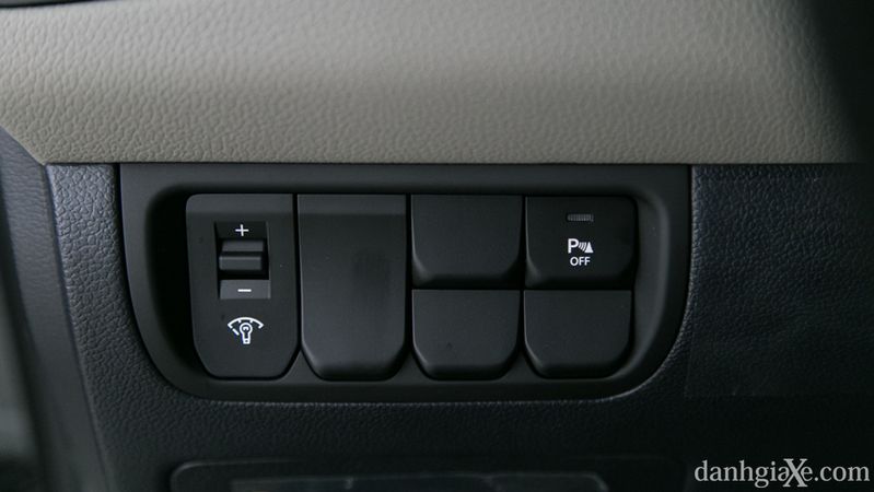 Đánh giá xe KIA Rio 2017: Thiết kế nhỏ gọn, giá cả hợp lý Đánh giá xe KIA Rio 2017