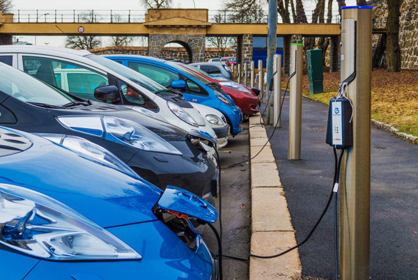 Na Uy dẫn đầu thế giới về tỉ lệ doanh số xe điện Trạm sạc xe điện Na Uy