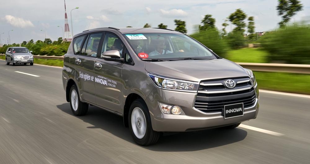 Toyota Innova  Toyota Innova