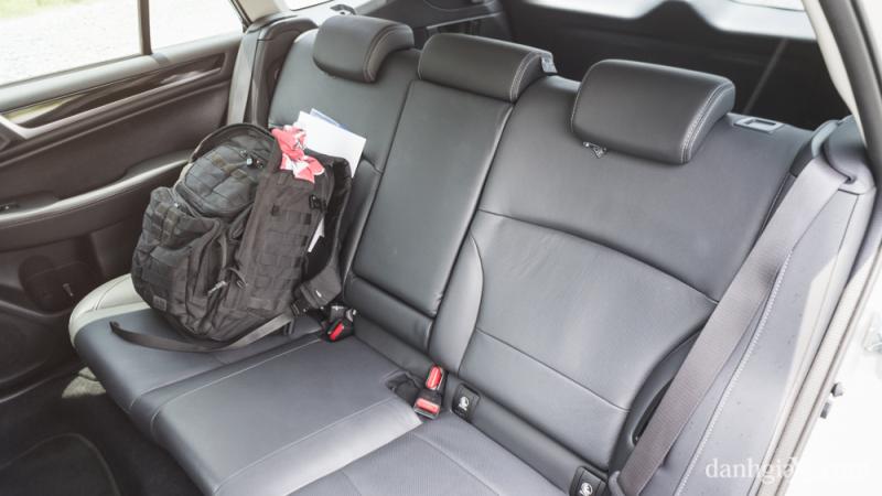 Đánh giá xe Subaru Outback 2017: Mẫu xe hơi cá tính cho khách hàng trung niên Đánh giá xe Subaru Outback 2017