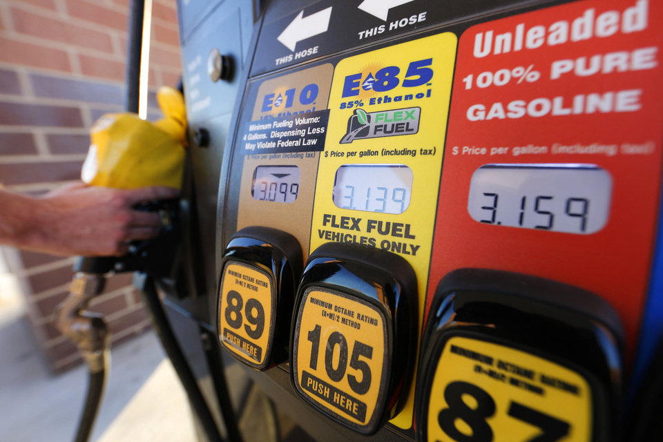 Chế tạo ethanol khá tốn kém Chế tạo ethanol