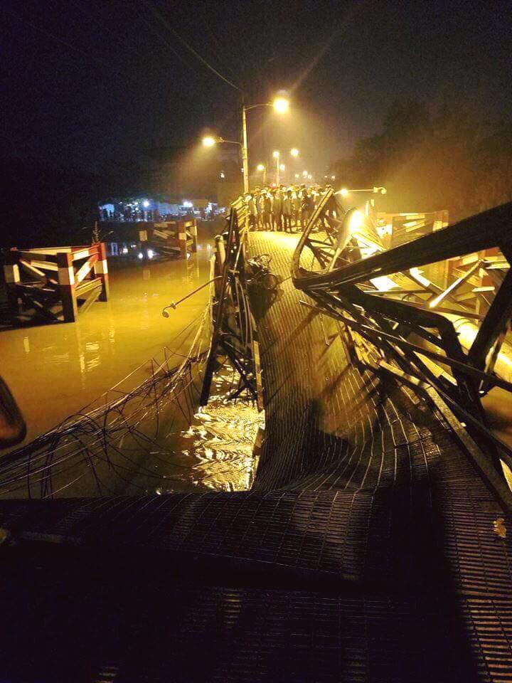 Sập cầu Long Kiển