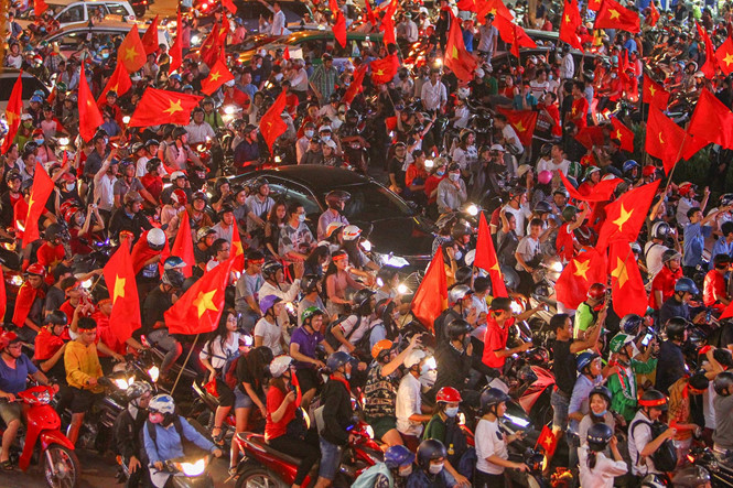 Tạm giữ 186 phương tiện 