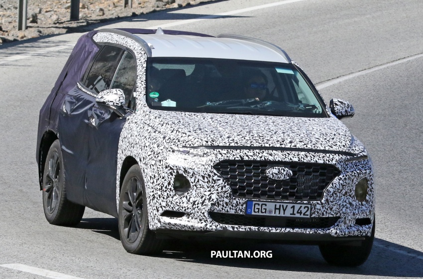 Hyundai Santa Fe 2019 trên đường thử