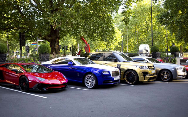 Xử phạt các đại gia lái siêu xe gây ồn