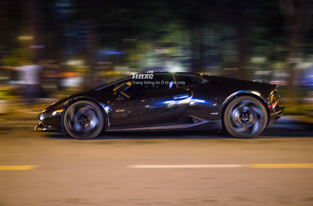 TP HCM: Lamborghini Huracan độ mâm bản giới hạn 273 triệu Đồng tái xuất trên phố