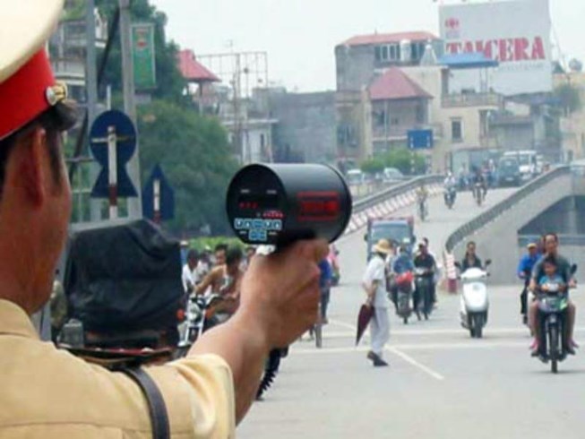 Điểm qua một số lỗi vi phạm giao thông nên chú ý khi lái xe chơi Tết