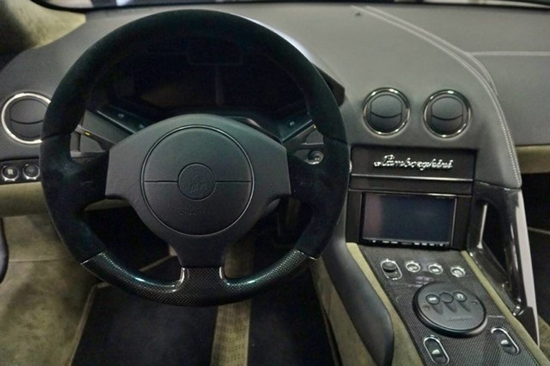 Chiếc Lamborghini Reventon duy nhất thế giới được rao bán hiện nay với cái giá điên đảo