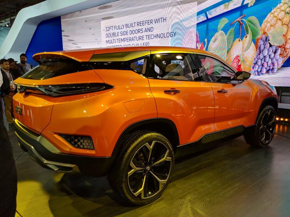Tata H5X - phiên bản giá rẻ của Land Rover Discovery Sport Tata H5X - phiên bản giá rẻ của Land Rover Discovery Sport