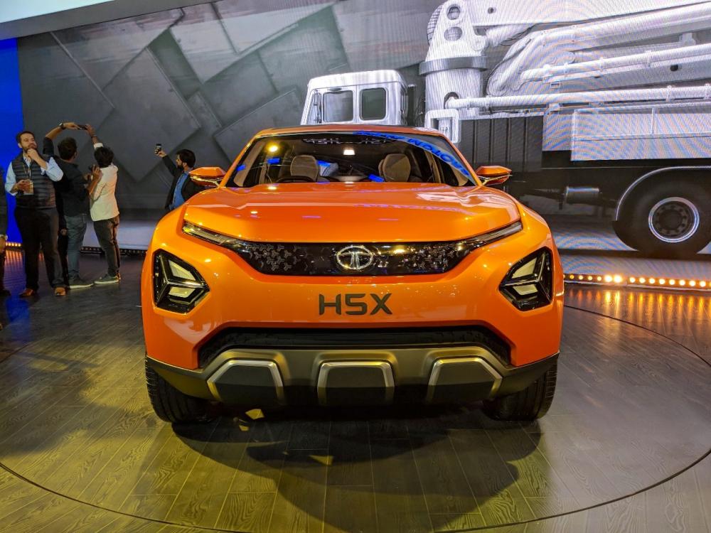 Tata H5X - phiên bản giá rẻ của Land Rover Discovery Sport Tata H5X - phiên bản giá rẻ của Land Rover Discovery Sport