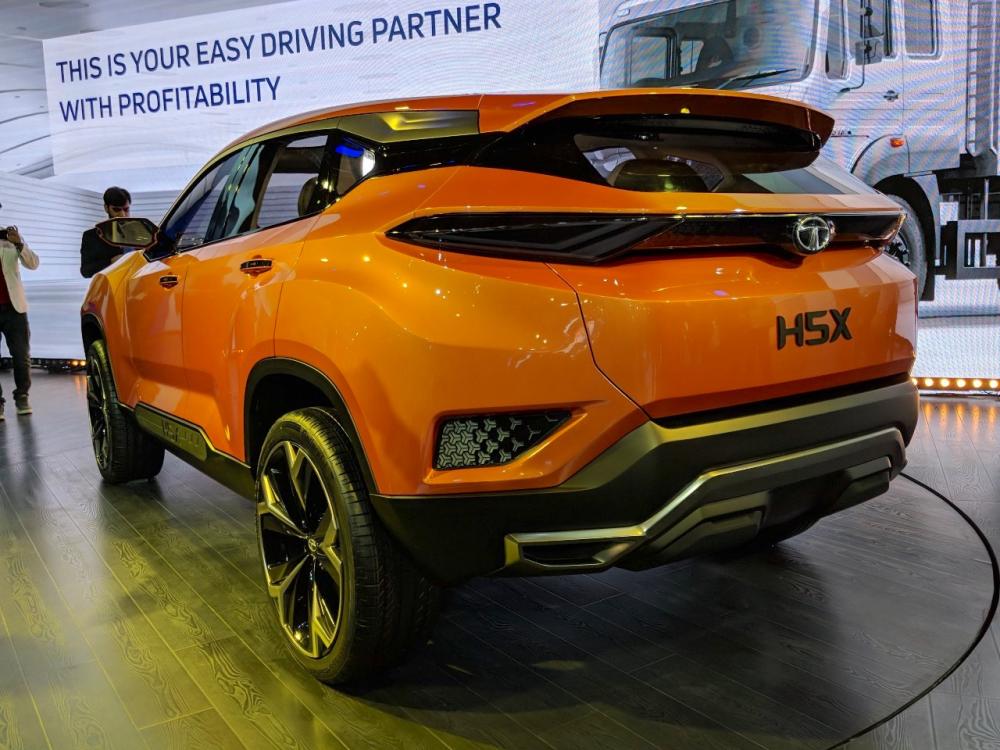 Tata H5X - phiên bản giá rẻ của Land Rover Discovery Sport Tata H5X - phiên bản giá rẻ của Land Rover Discovery Sport