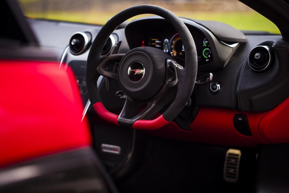 McLaren 570S Spider Valentine McLaren 570S Spider Valentine