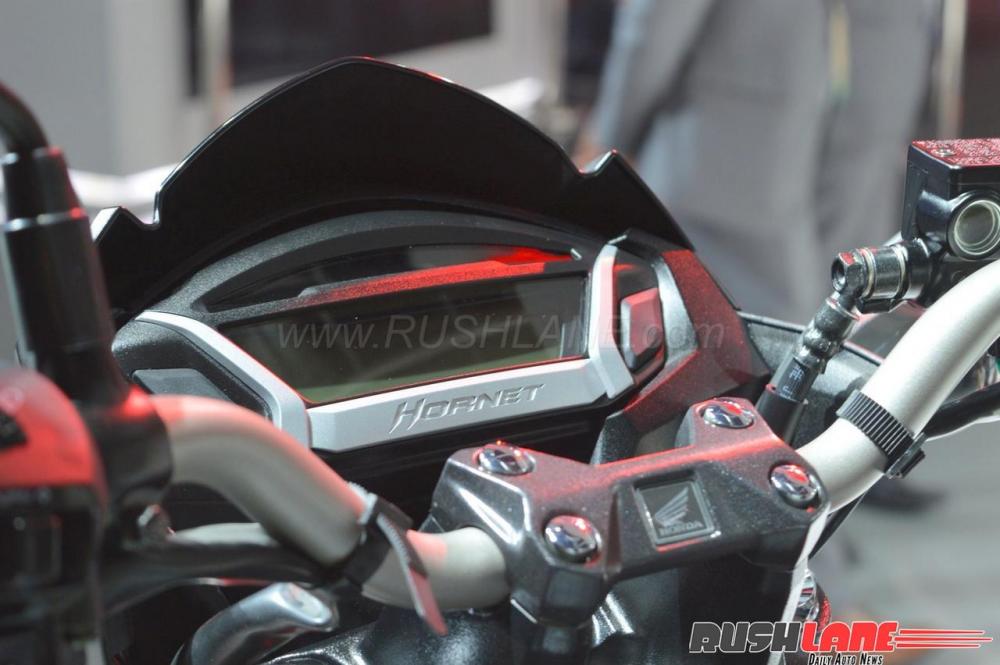 Honda Hornet 160 ABS