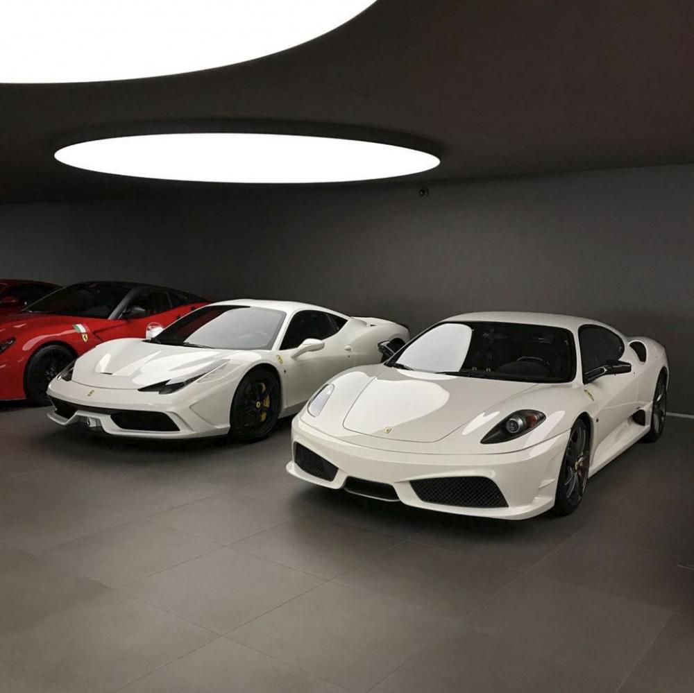 Khám phá bộ sưu tập Ferrari khủng của đại gia bí ẩn Khám phá bộ sưu tập Ferrari khủng của đại gia bí ẩn