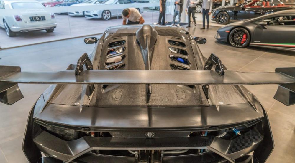 Bộ sưu tập xe đua của thiếu gia 14 tuổi có thêm Lamborghini Huracan Super Trofeo Evo