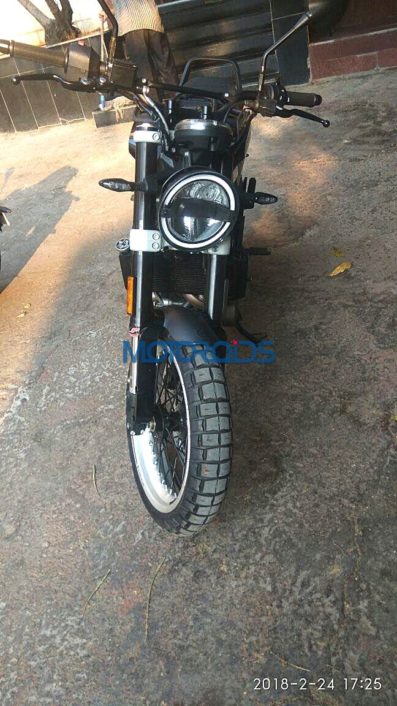 Husqvarna Svartpilen 401