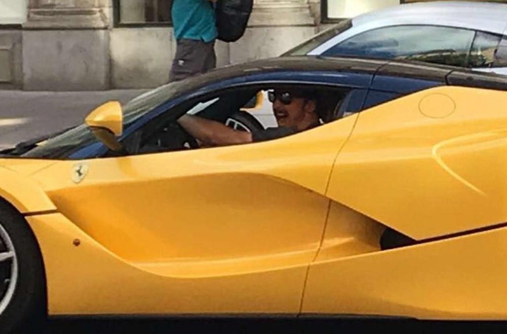 Zlatan Ibrahimovic lái LaFerrari Zlatan Ibrahimovic lái LaFerrari
