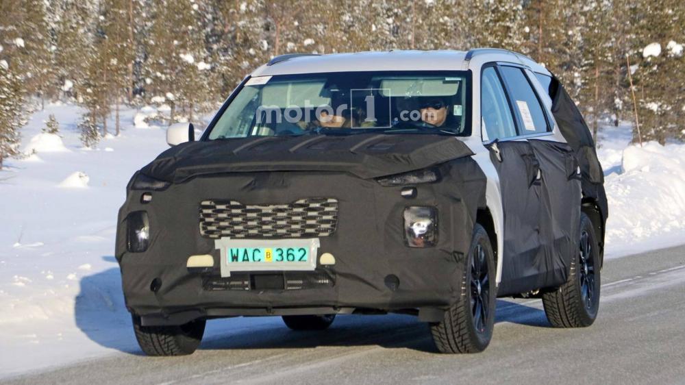 hyundai-suv-8-cho hyundai-suv-8-cho