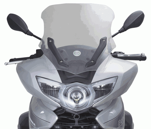 Benelli 302 Tourer Benelli 302 Tourer