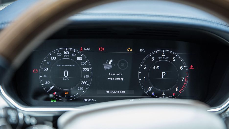 Range Rover SV Coupe  Range Rover SV Coupe