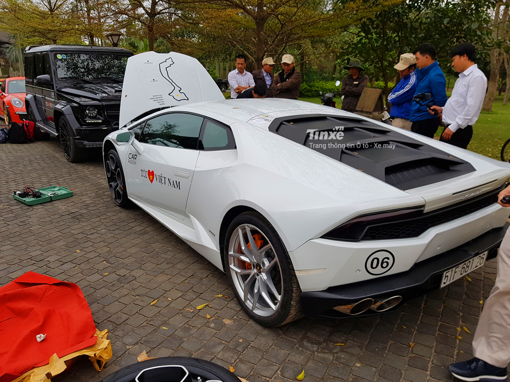 Bộ mâm trước và sau khi thay của Lamborghini Huracan LP610-4 có thiết kế khác nhau hoàn toàn