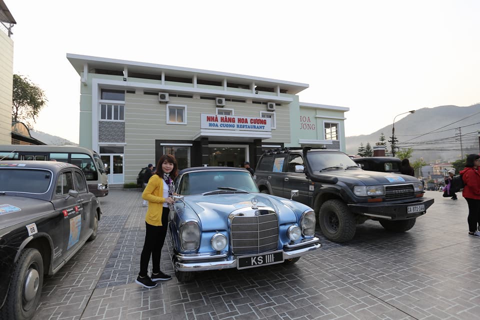 Mercedes-Benz 230SL mui trần