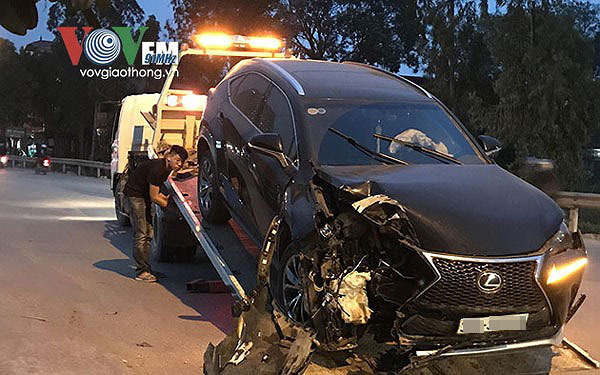 Tai nạn Lexus NX