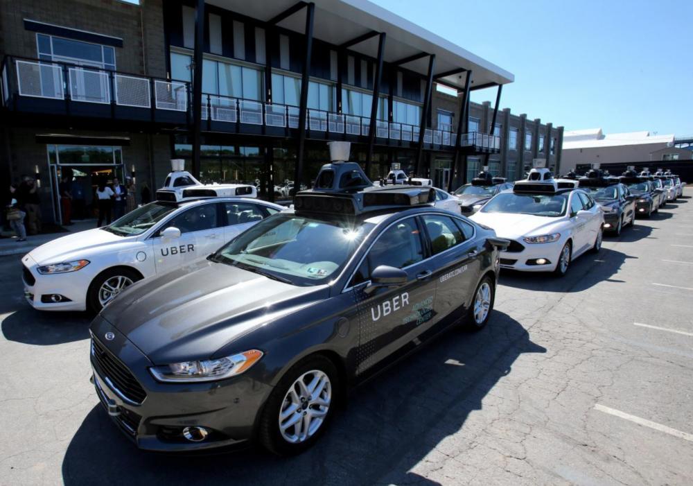 Mỹ: Vụ tai nạn chết người đầu tiên của xe tự lái Uber