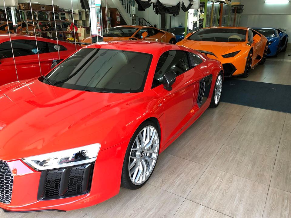 Audi R8 V10 Plus