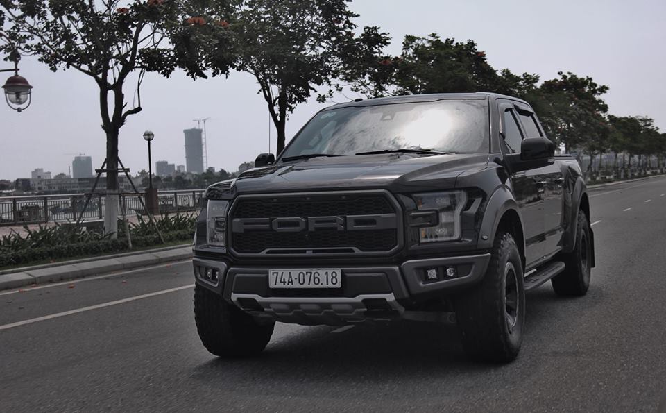 Ford F-150 Raptor Ford F-150 Raptor