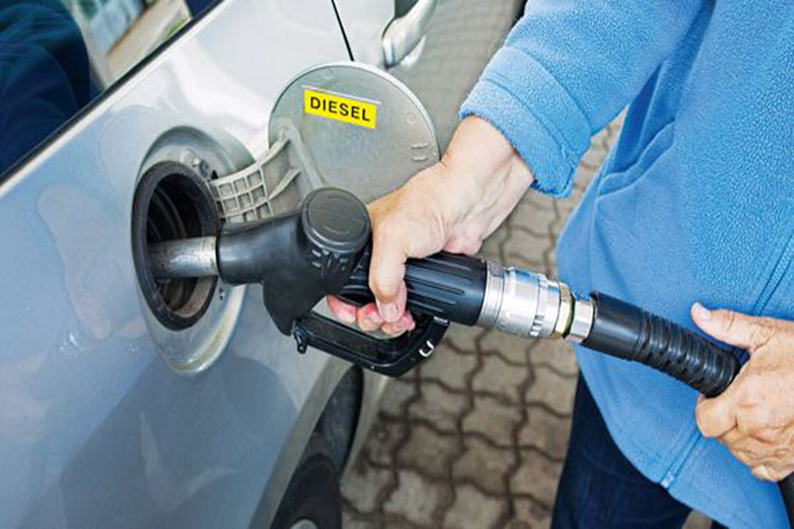 Cảnh báo nguy cơ cháy nổ xe ô tô, xe máy