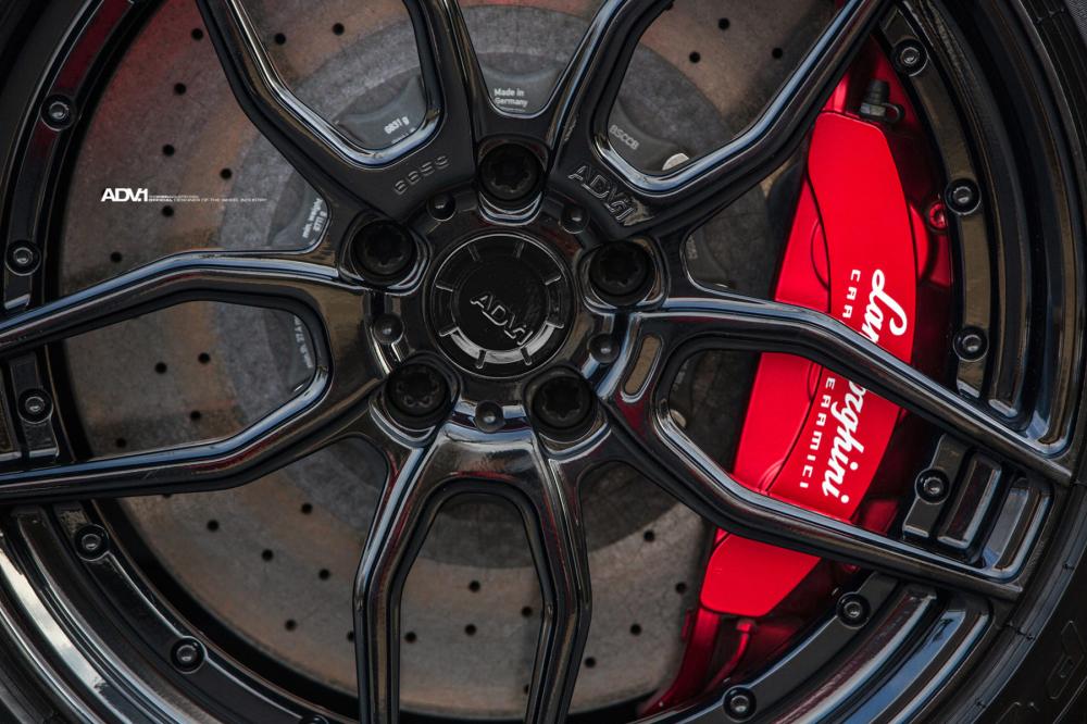 Lamborghini Aventador