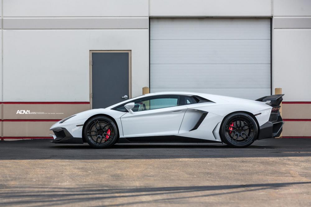 Lamborghini Aventador