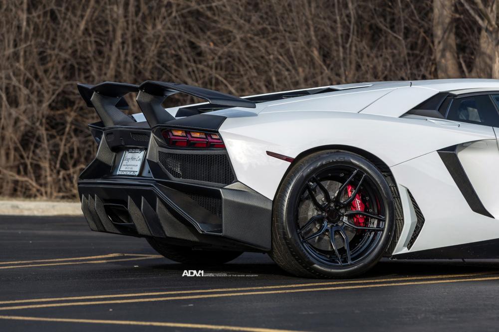Lamborghini Aventador