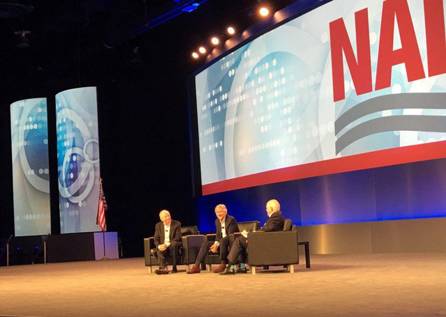 Google khẳng định không phạm sai lầm “chết người” như Uber Google khẳng định không phạm sai lầm “chết người” như Uber