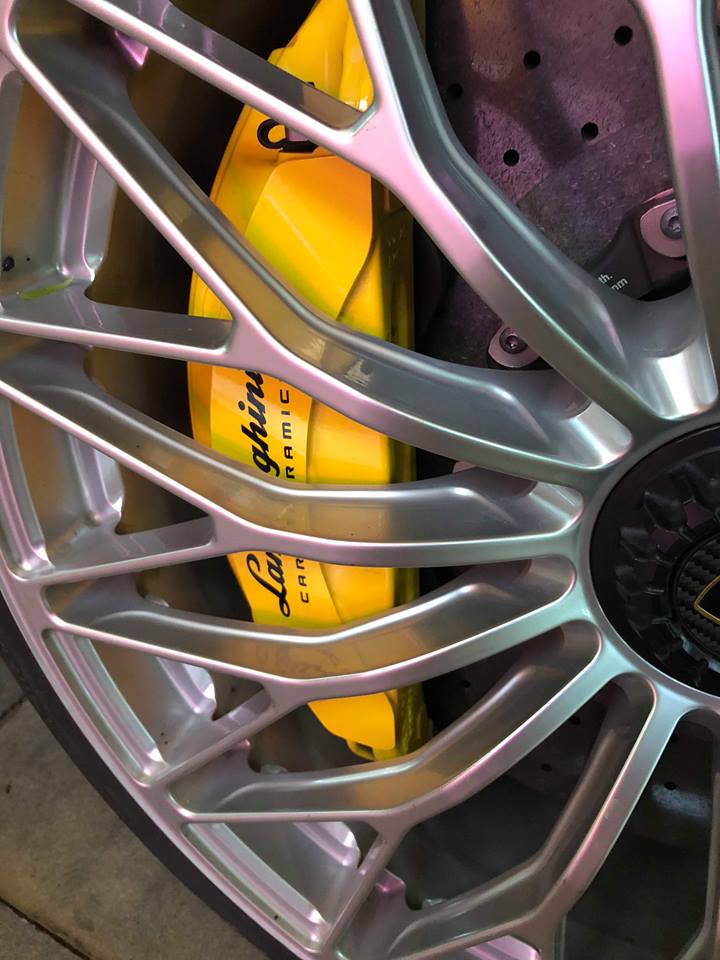 Lamborghini Aventador S LP740-4